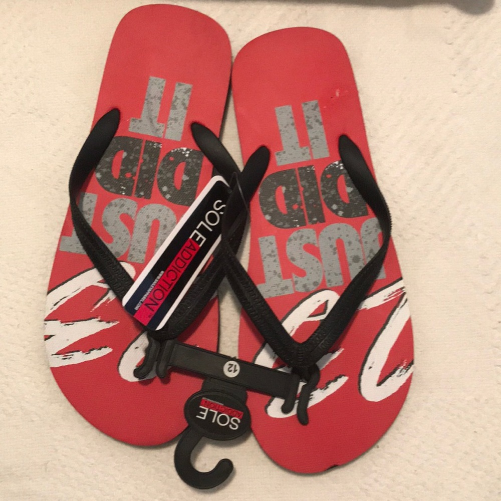 Just do it Men’s Sandals! NWT!
